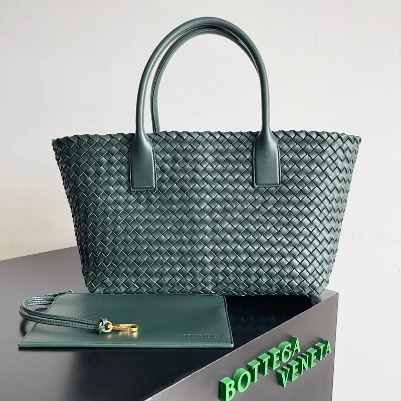 All categories 💚 Authentic bags 💚 BV 2025 new BV handbags